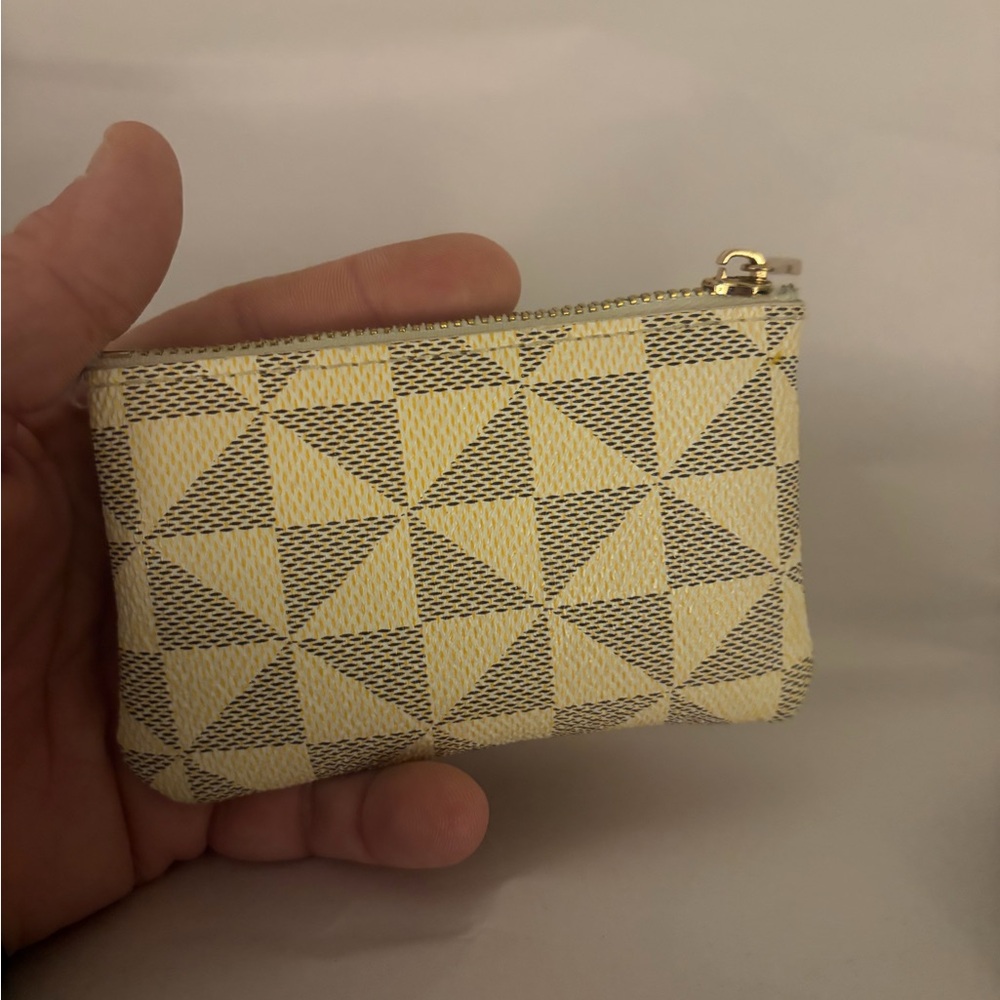 Neutral Geometric Zip Card Holder Coin Wallet - Cream & Gray